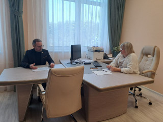 рабочая встреча с директором МБОУ «Центр образования № 1 «Академия детства» - фото - 1